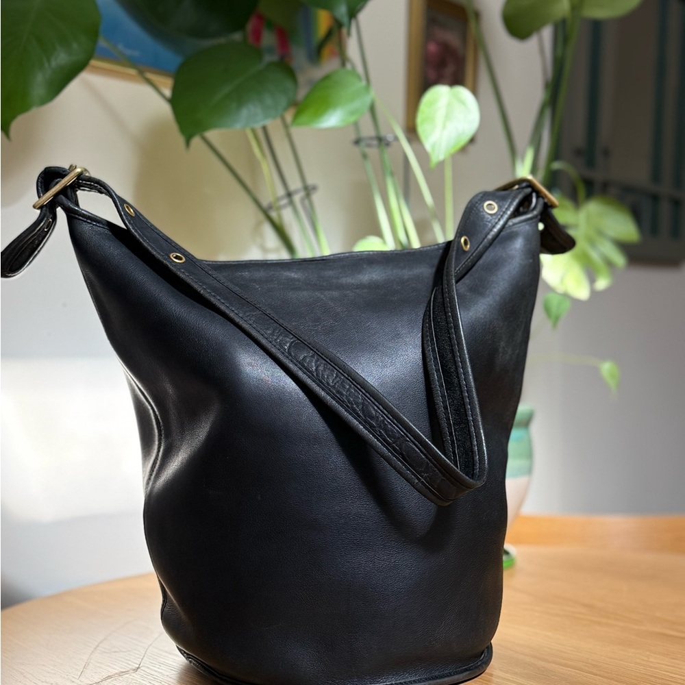 Coach Bucket Bag vintage old style black XL duffle overnight purse - Picture 5 of 10